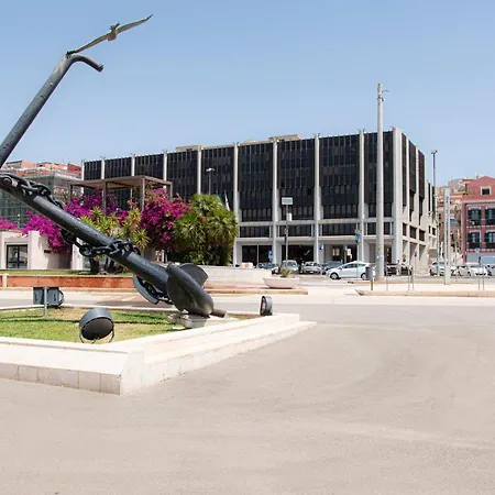 Right House Sur Le Port - Harbour View Apartment Cagliari Exterior photo